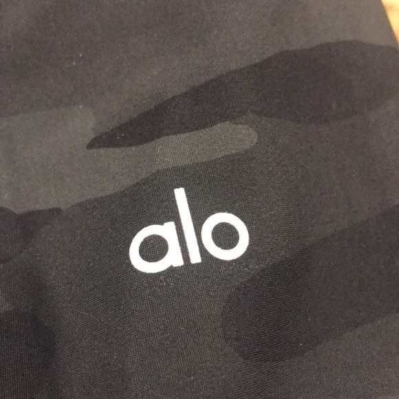 ALO Yoga CAMO High Waist VAPOR Black Gray Full Length Leggings Sz XS - Picture 2 of 16